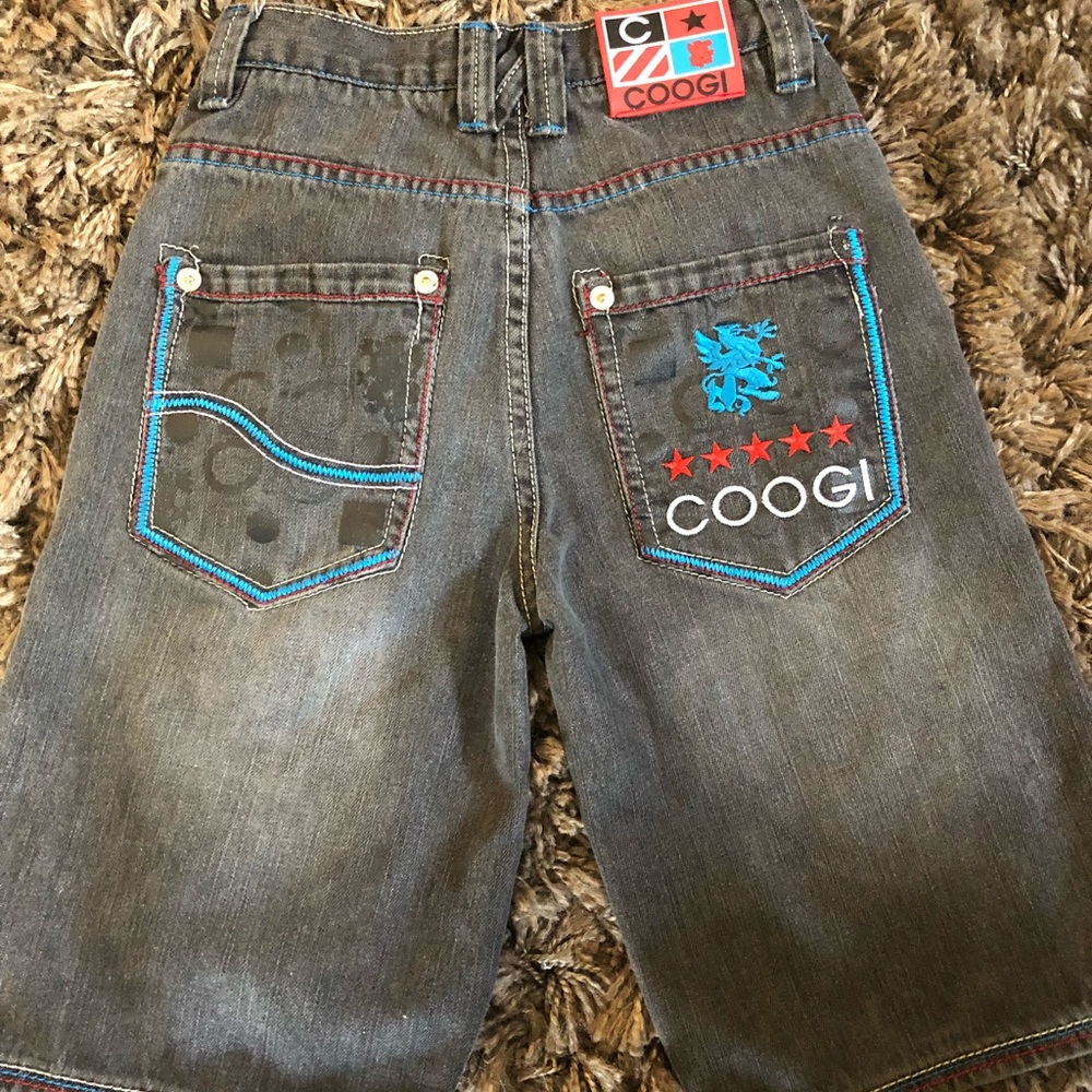 🛍Boys size 10 Coogi stonewashed gray shorts🛍